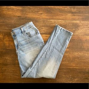 Chico’s size 1.5 boyfriend jeans